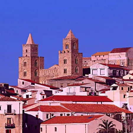 アパート Casa Panoramica Santa Lucia チェファル