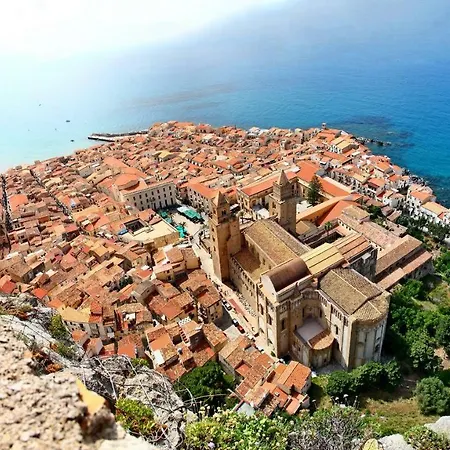 Casa Panoramica Santa Lucia * Cefalu