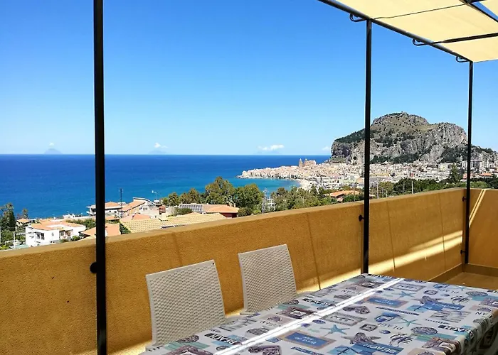 Casa Panoramica Santa Lucia Apartmán Cefalù