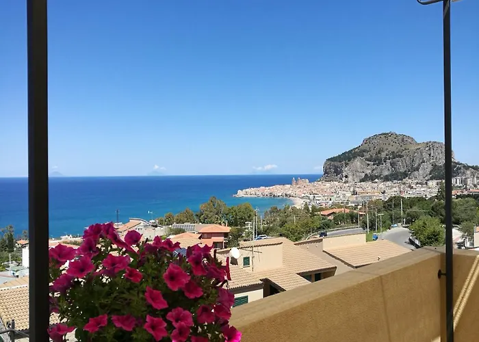 Апартаменты Casa Panoramica Santa Lucia *