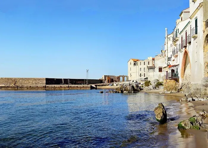 Casa Panoramica Santa Lucia * Чефалу