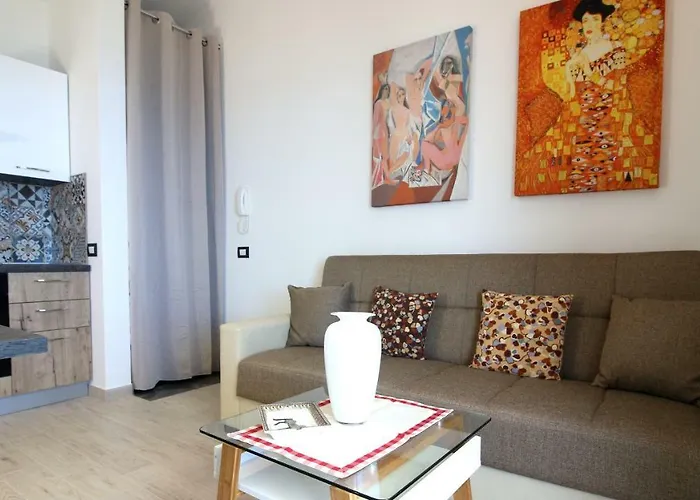 Casa Panoramica Santa Lucia * Чефалу